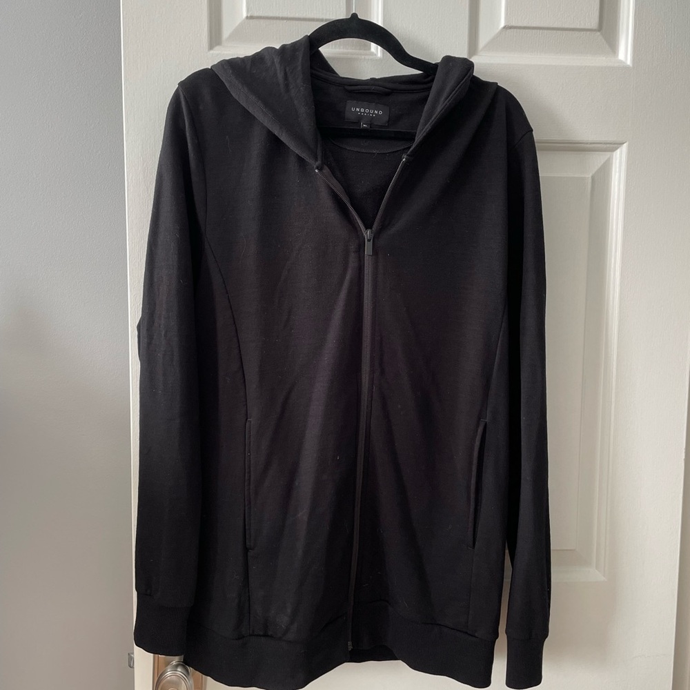 Men's Unbound Merino Black Hoodie